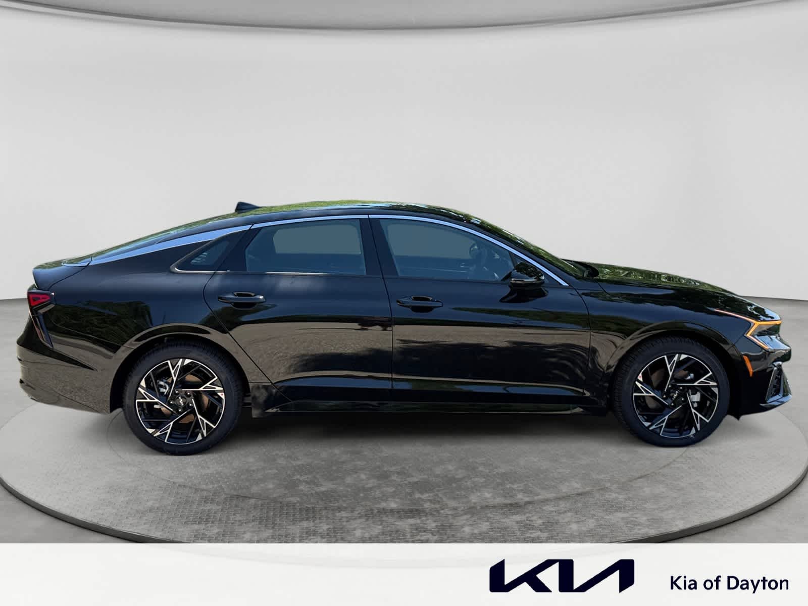 New 2026 Aurora Black Pearl Kia GT-Line image 4