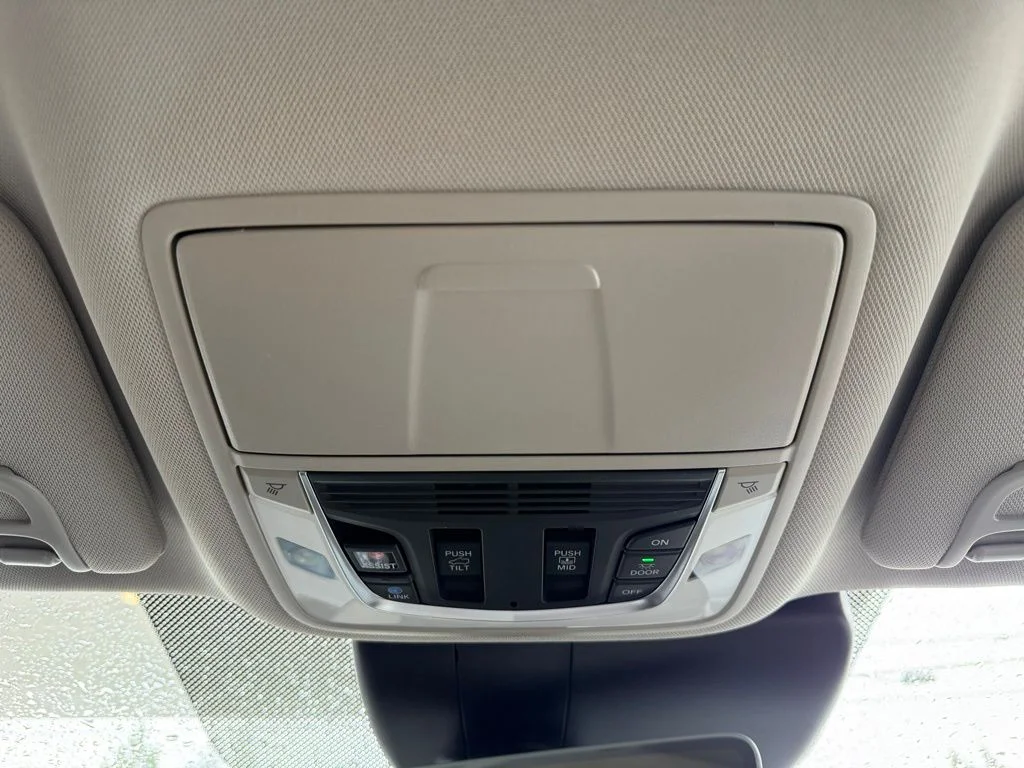 New 2026 Canyon River Blue Metallic Acura Advance Package image 28