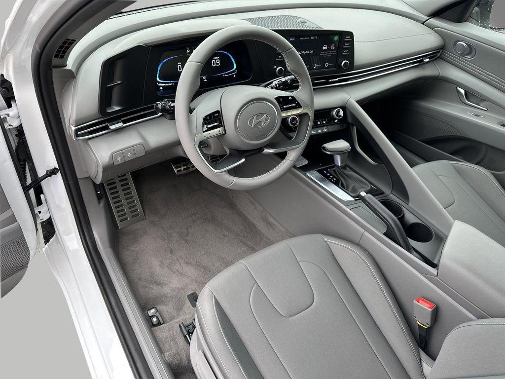 New 2026 Serenity White Hyundai SEL Sport image 8