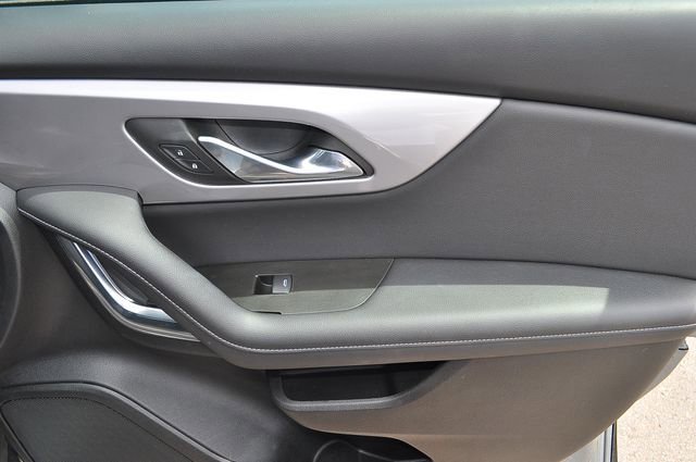 Used 2023 Sterling Gray Metallic Chevrolet 3LT image 24