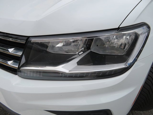 Used 2021 Pure White Volkswagen SEL image 36