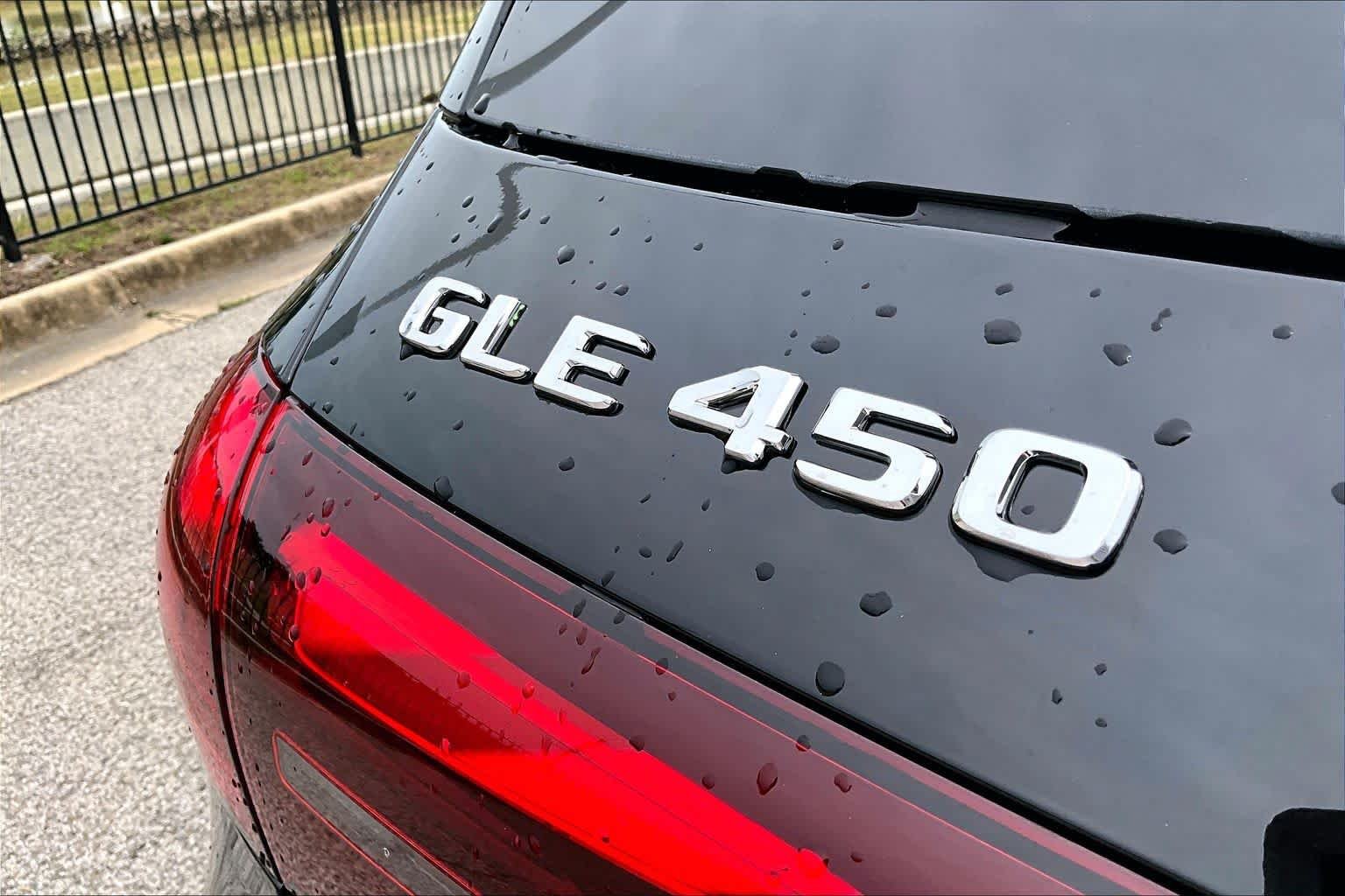 New 2026 Black Mercedes-Benz GLE 450 image 7