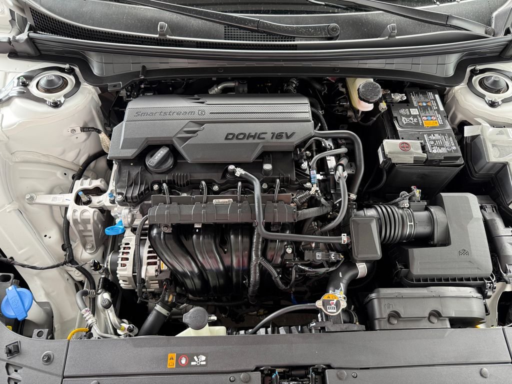 New 2026 Snow White Pearl Kia GT-Line image 10