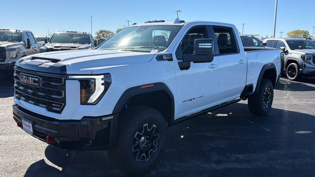 2026 GMC Sierra 2500HD AT4X - Photo 6