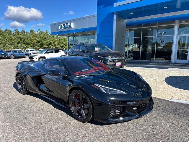 Used 2023 Black Chevrolet Z06 image 6
