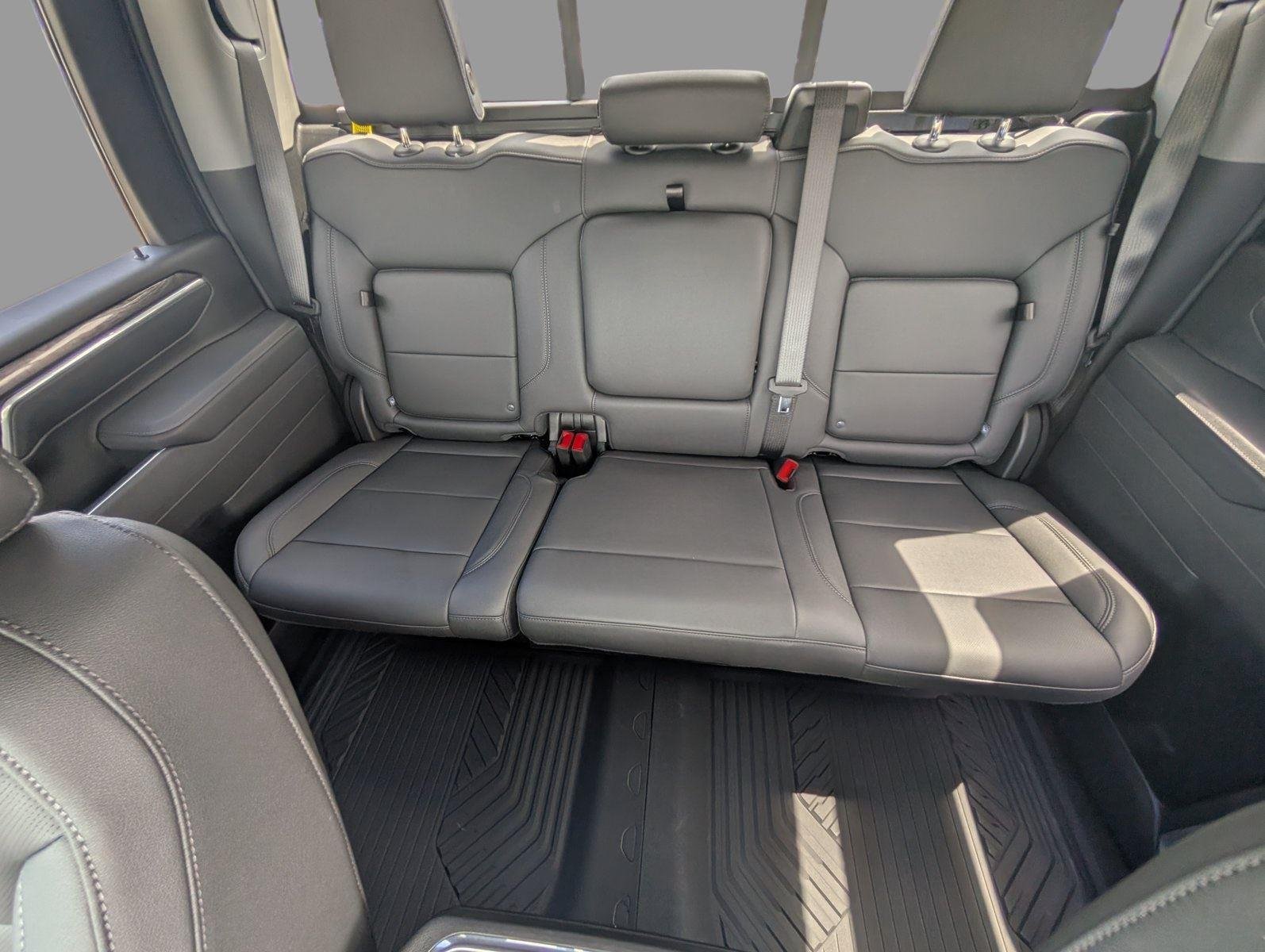 2026 Chevrolet Silverado 2500 HD LTZ - Photo 36