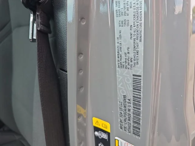Used 2020 Gray Jeep Unlimited Sport Altitude image 35