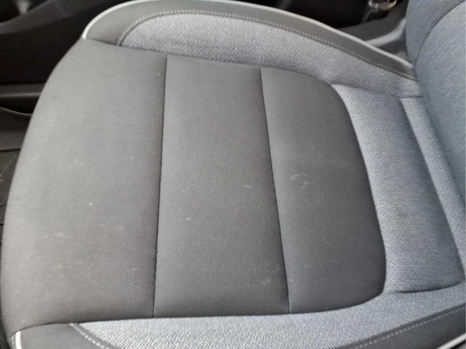 Used 2024 Summit White Chevrolet LT image 26