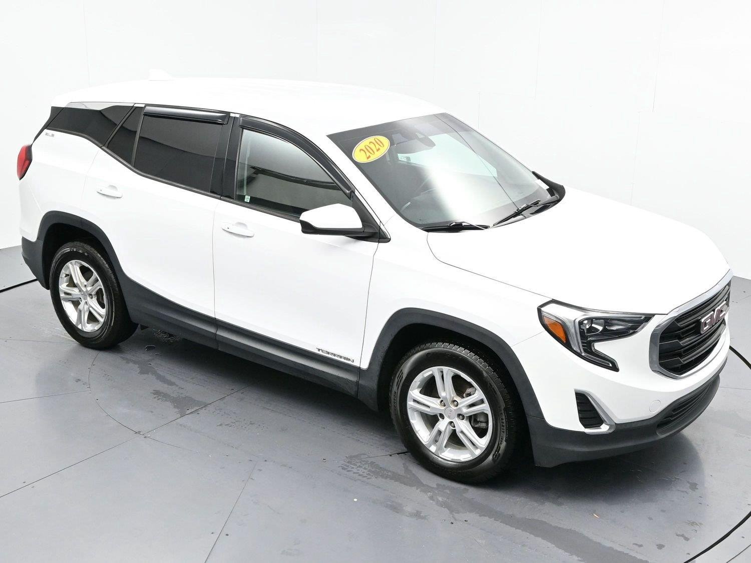 Used 2020 Summit White GMC SLE image 39