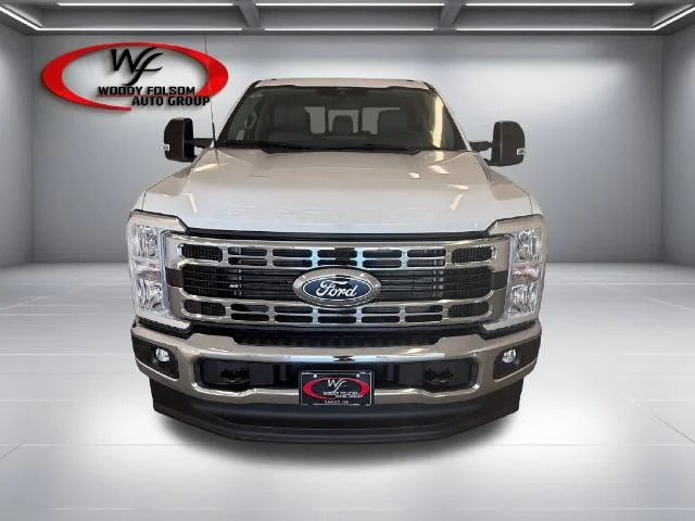 New 2027 Oxford White Ford F-350® XL image 18