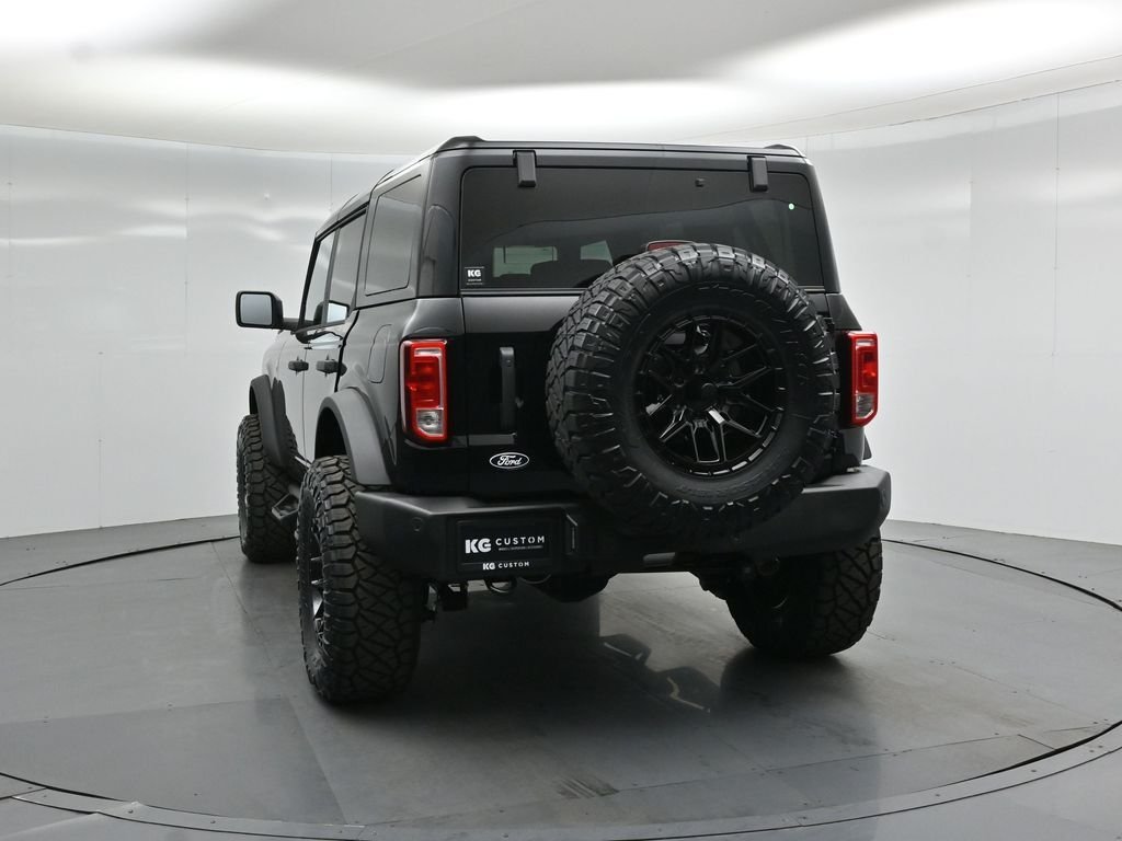 New 2026 Shadow Black Ford Big Bend image 25