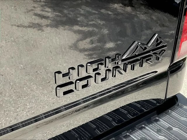 New 2026 Black Chevrolet High Country image 9