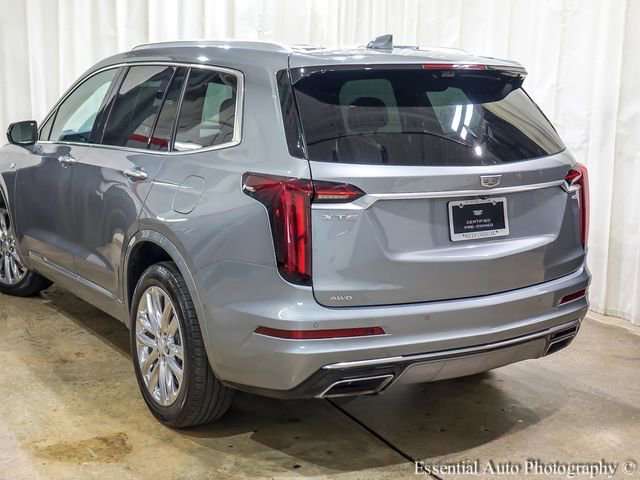 Used 2024 Argent Silver Metallic Cadillac Premium Luxury image 11
