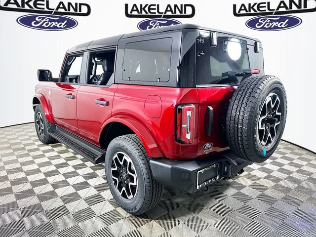 New 2026 Ford Bronco Outer Banks