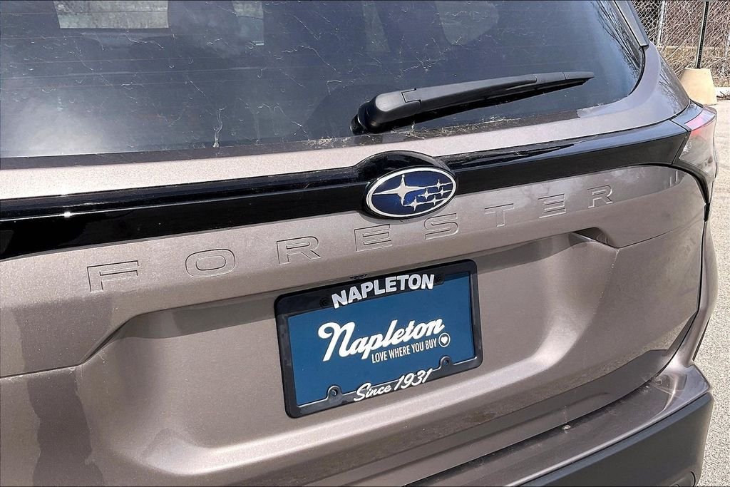 Used 2025 Brown Subaru Premium image 32