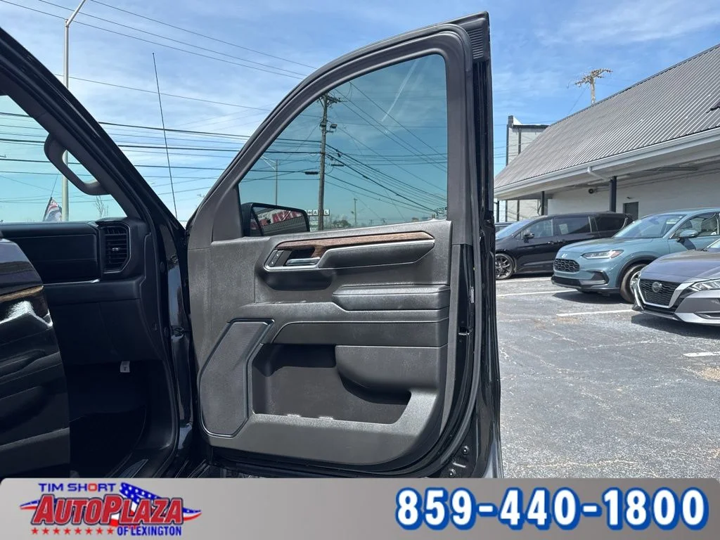 Used 2024 Black GMC Elevation image 26
