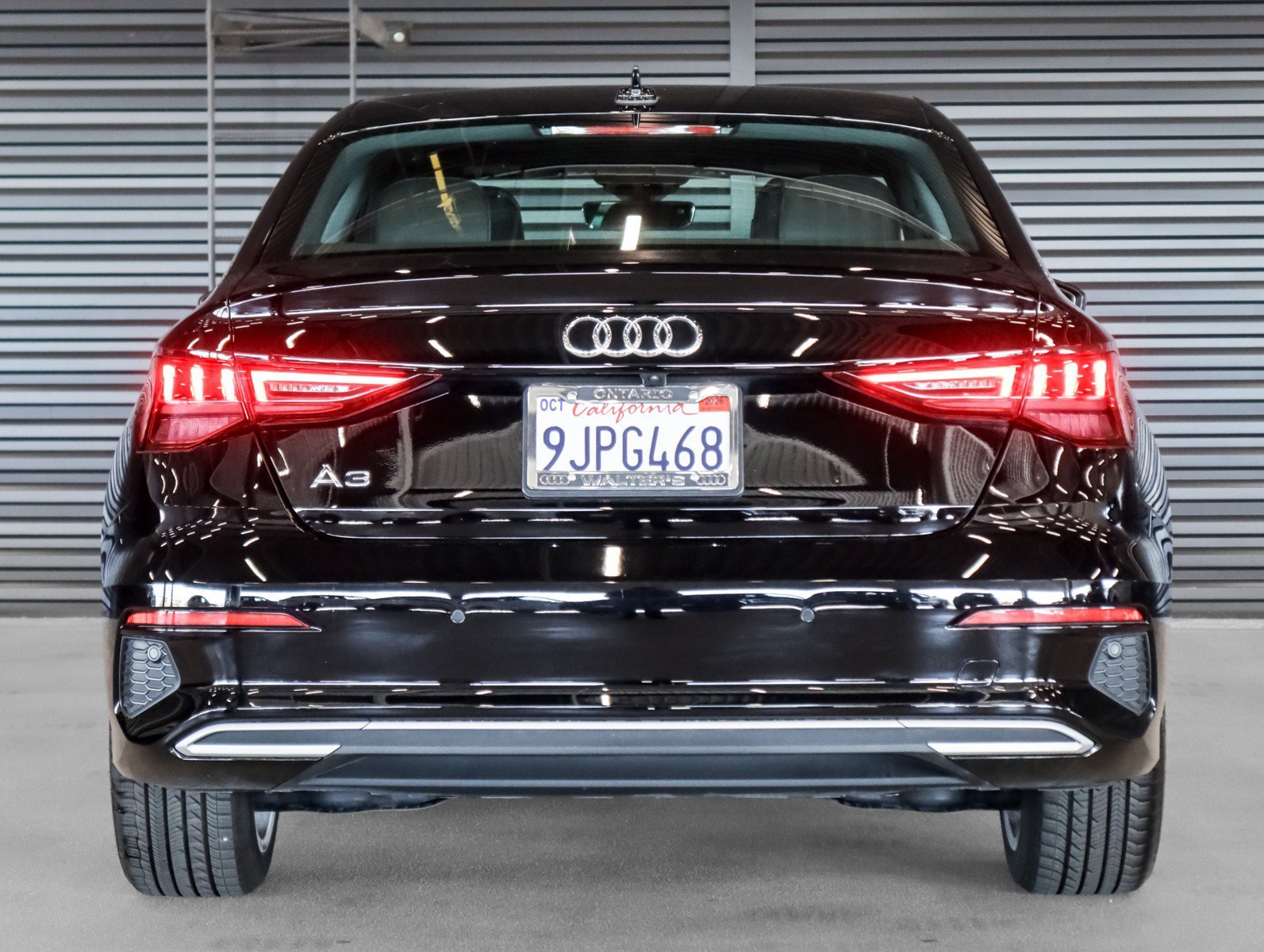 Used 2023 Brilliant Black Audi Premium image 15