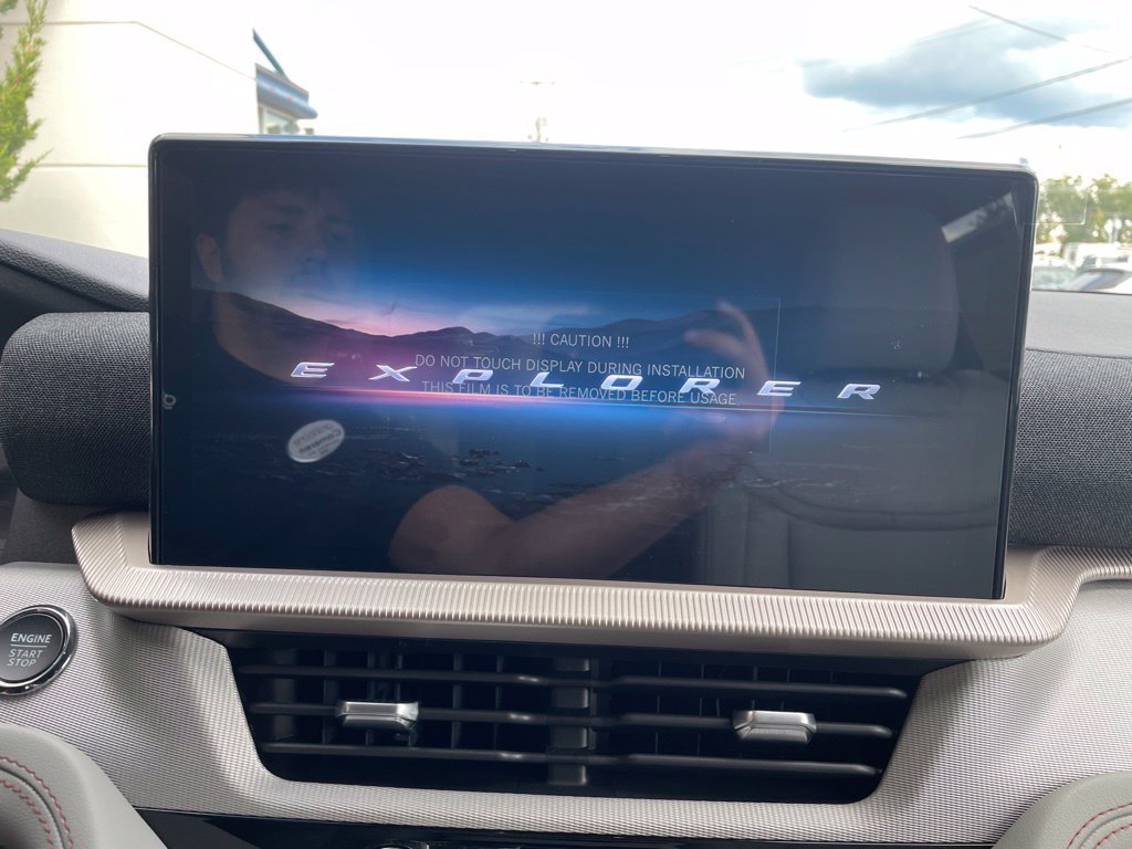 New 2027 Agate Black Metallic Ford Active image 16