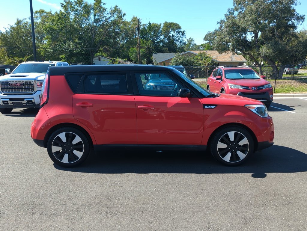 Used 2017 Red Kia Plus image 8