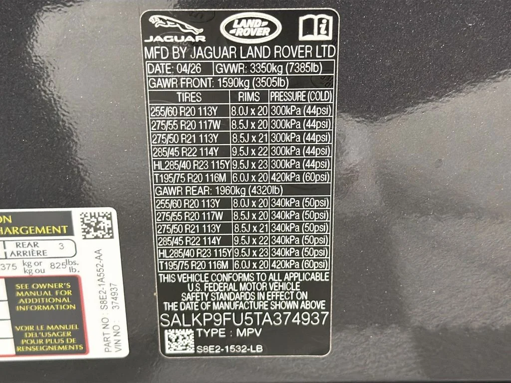 New 2026 Carpathian Grey Land Rover SE image 34
