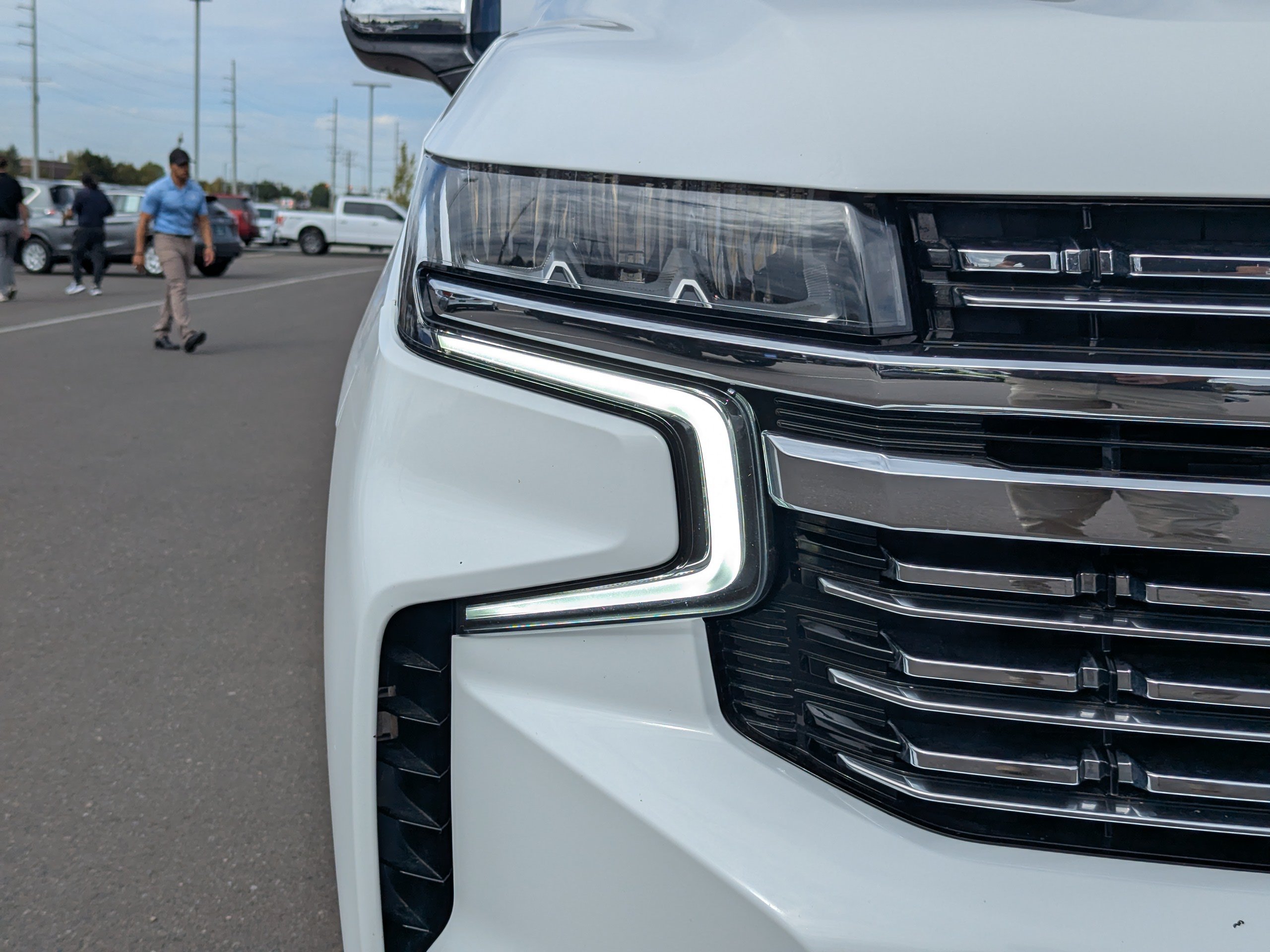 2024 Chevrolet Suburban Premier - Photo 46