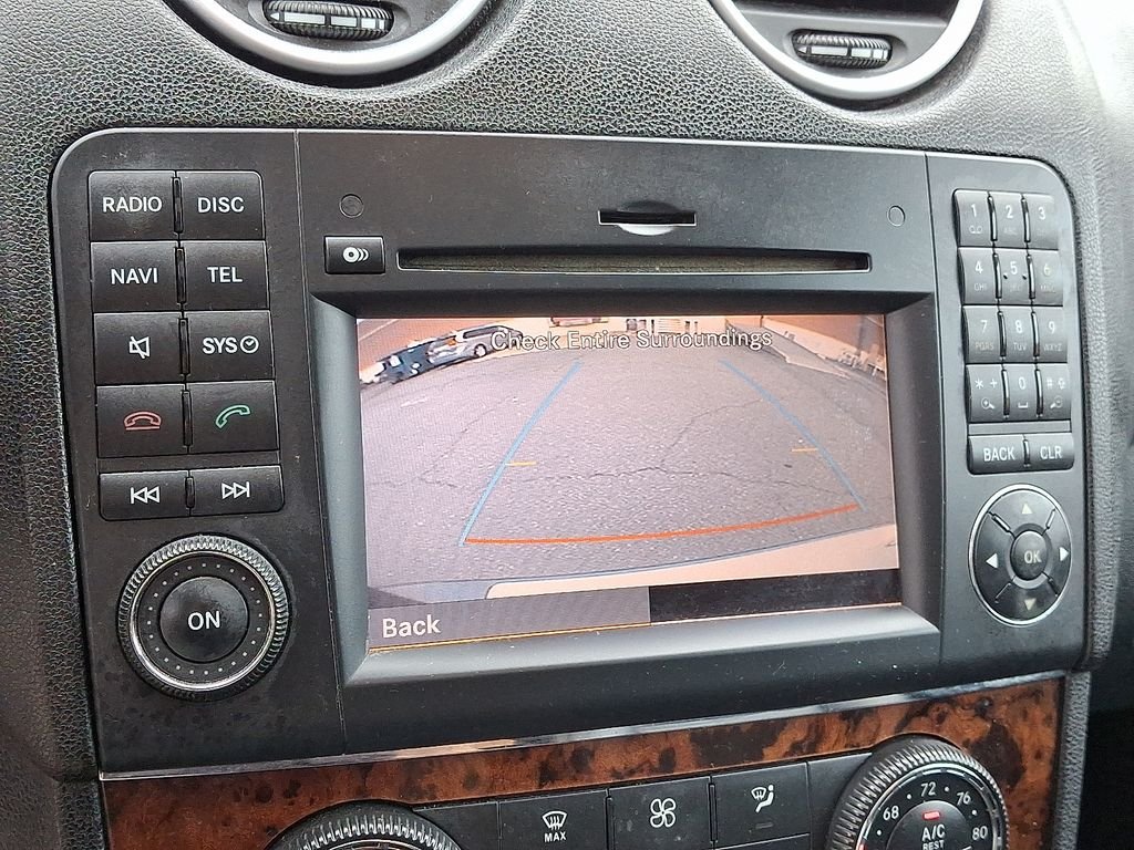 Used 2011 Steel Gray Metallic Mercedes-Benz ML 550 image 18