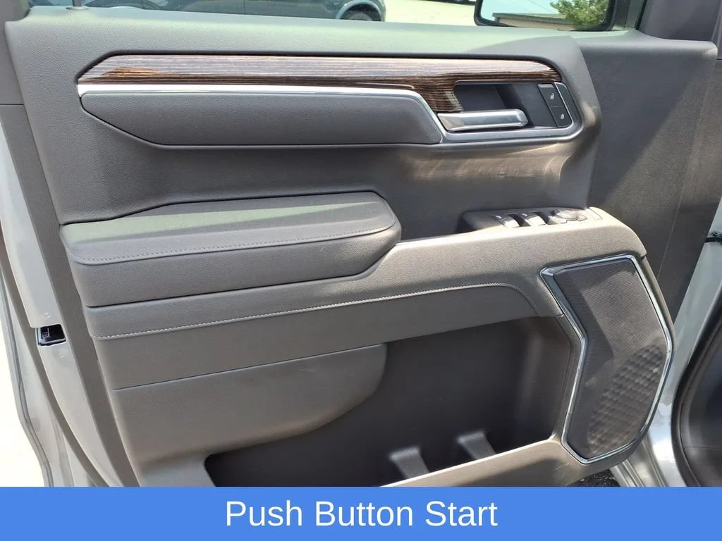 Certified Used 2026 Sterling Metallic GMC Elevation image 19