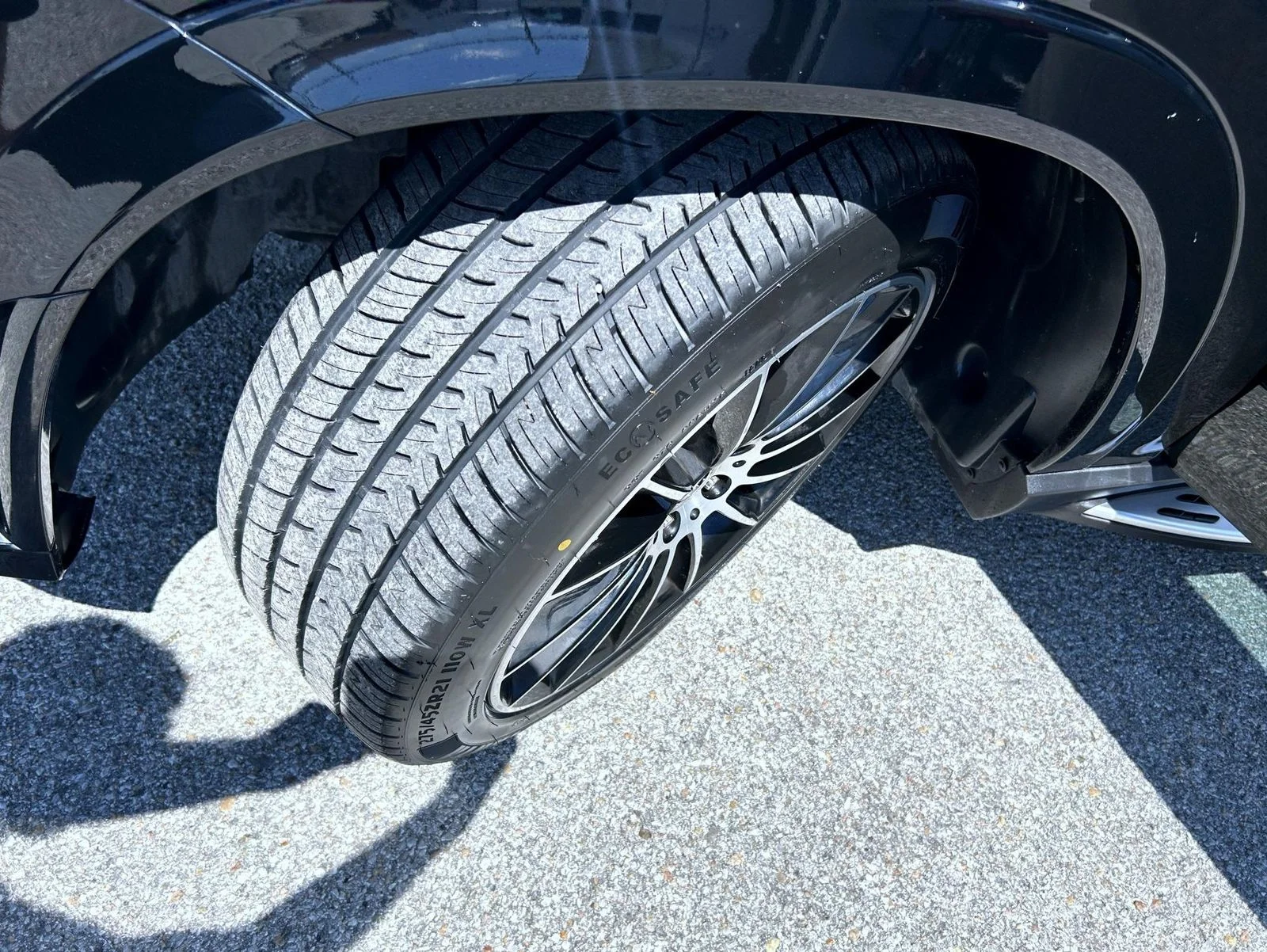 Used 2022 Black Mercedes-Benz GLE 350 image 23