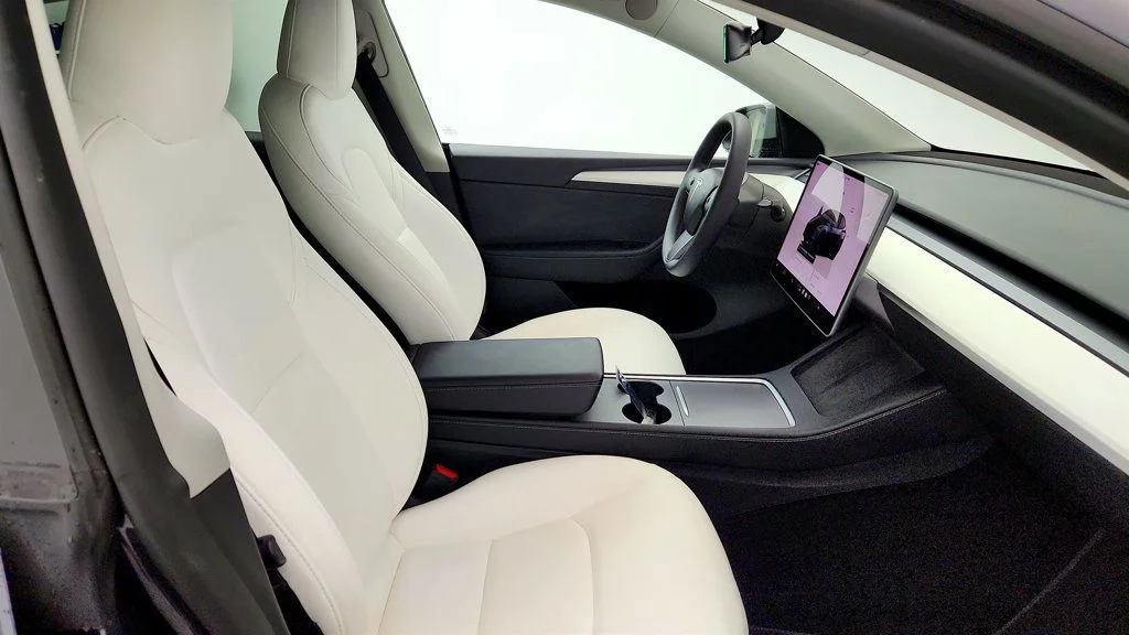 Used 2024 Stealth Grey Tesla Performance AWD w/ White & Black Interior image 28