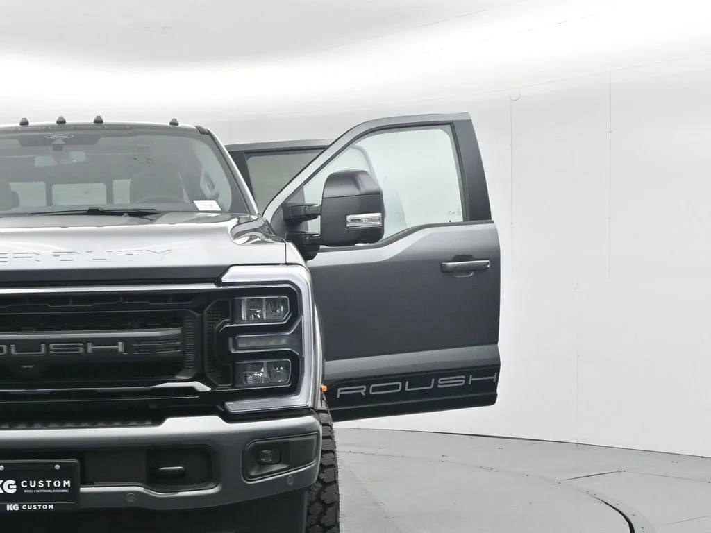 New 2026 Carbonized Gray Metallic Ford Lariat image 34