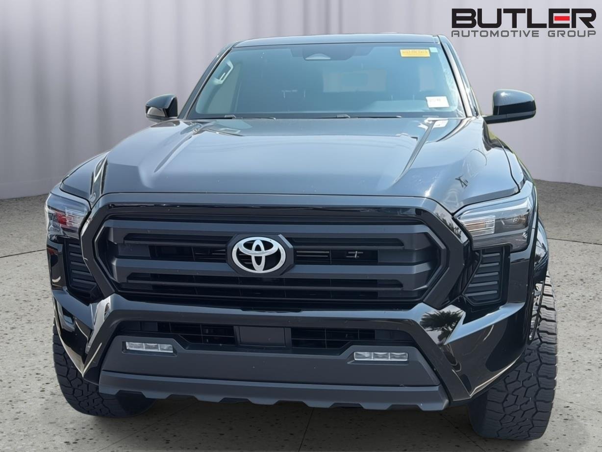 Used 2024 Black Toyota SR5 image 3