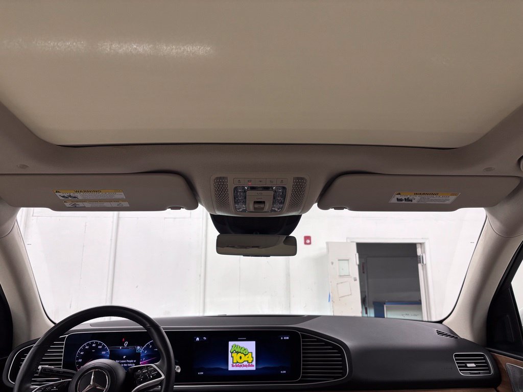 Used 2024 White Mercedes-Benz GLE 450 image 10