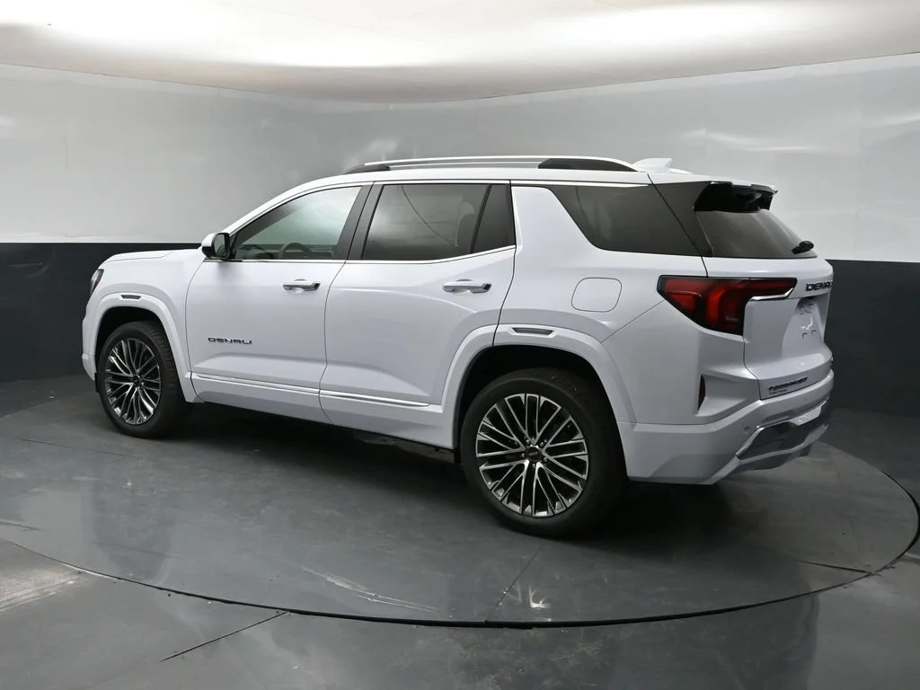 New 2026 Glacier White Tricoat GMC Denali image 4