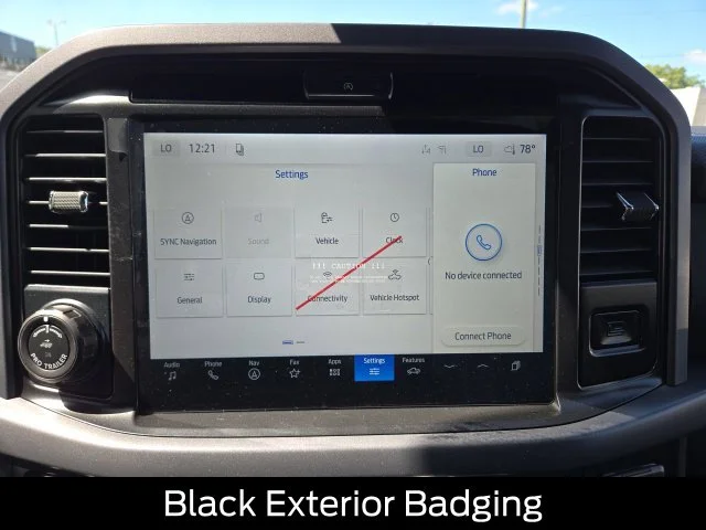 New 2026 Agate Black Metallic Ford XLT image 28