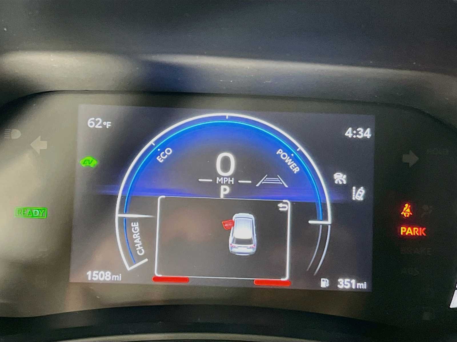Used 2026 Wind Chill Pearl Toyota Hybrid XLE image 12