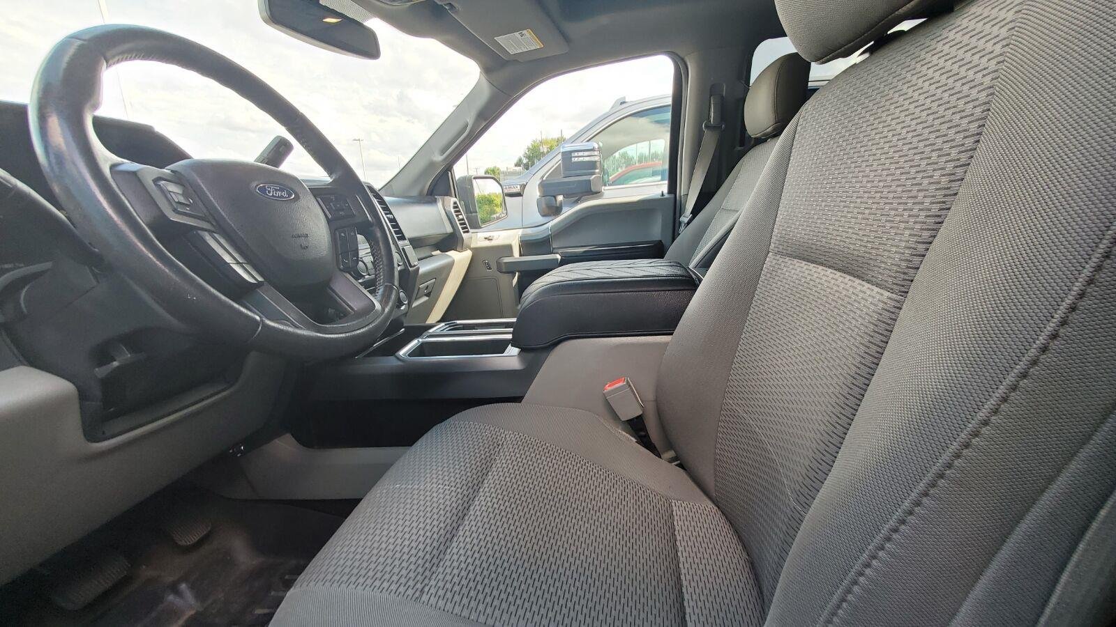 Used 2018 Black Ford XL image 3