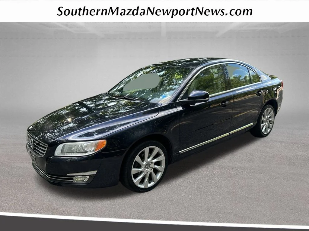 Used 2015 Blue Volvo T6 Platinum image 1