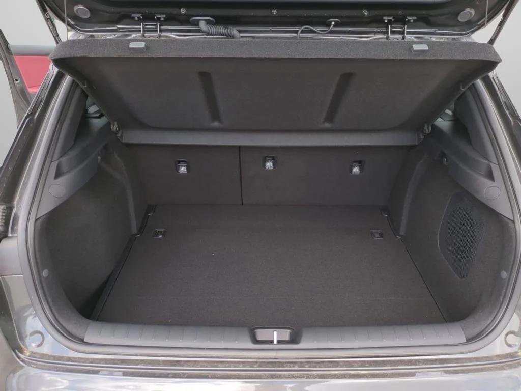 New 2026 Interstellar Gray Kia GT-Line Turbo image 10