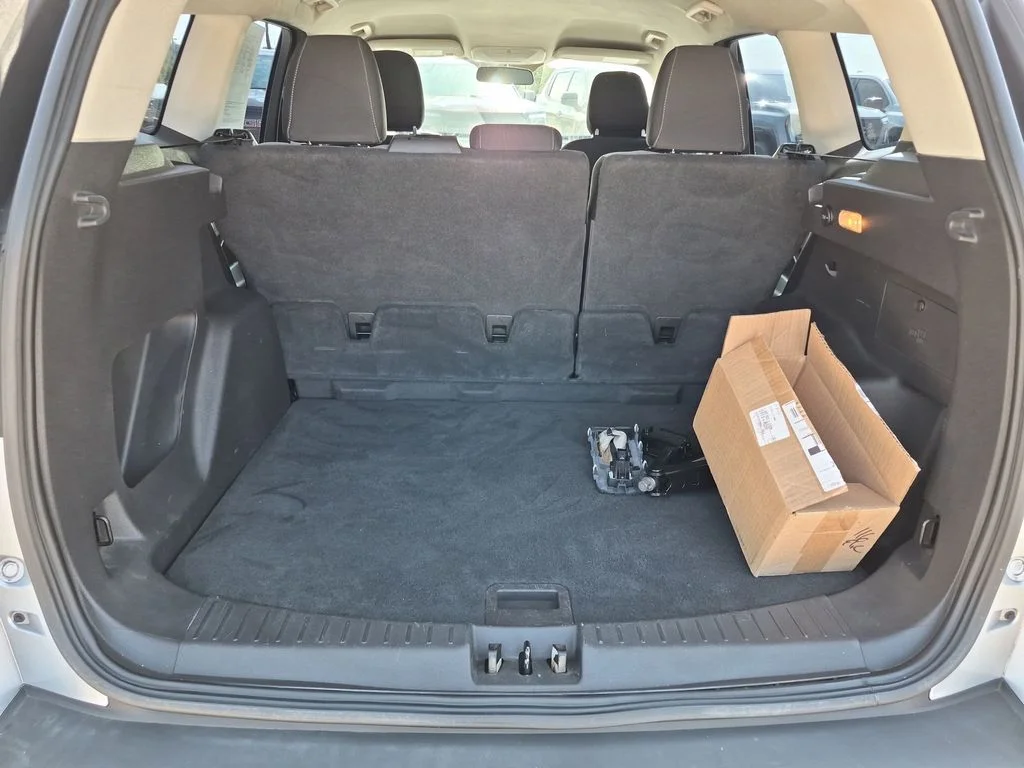 Used 2019 Silver Ford S image 38