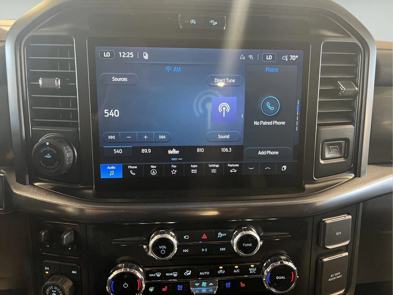 Used 2026 Avalanche Ford LARIAT image 27