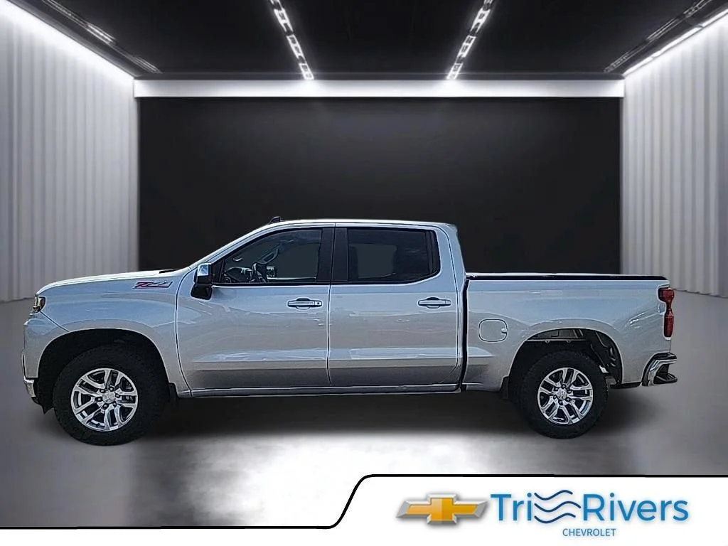 Used 2020 Chevrolet Silverado 1500 LT with VIN 3GCUYDED4LG237295 for sale in Hastings, Minnesota