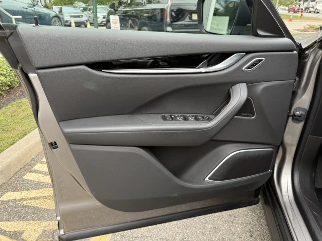 Used 2022 Grigio Maratea Metallic Maserati GT ~ Gt Sport Package & Driver Assistance Pack !! image 11