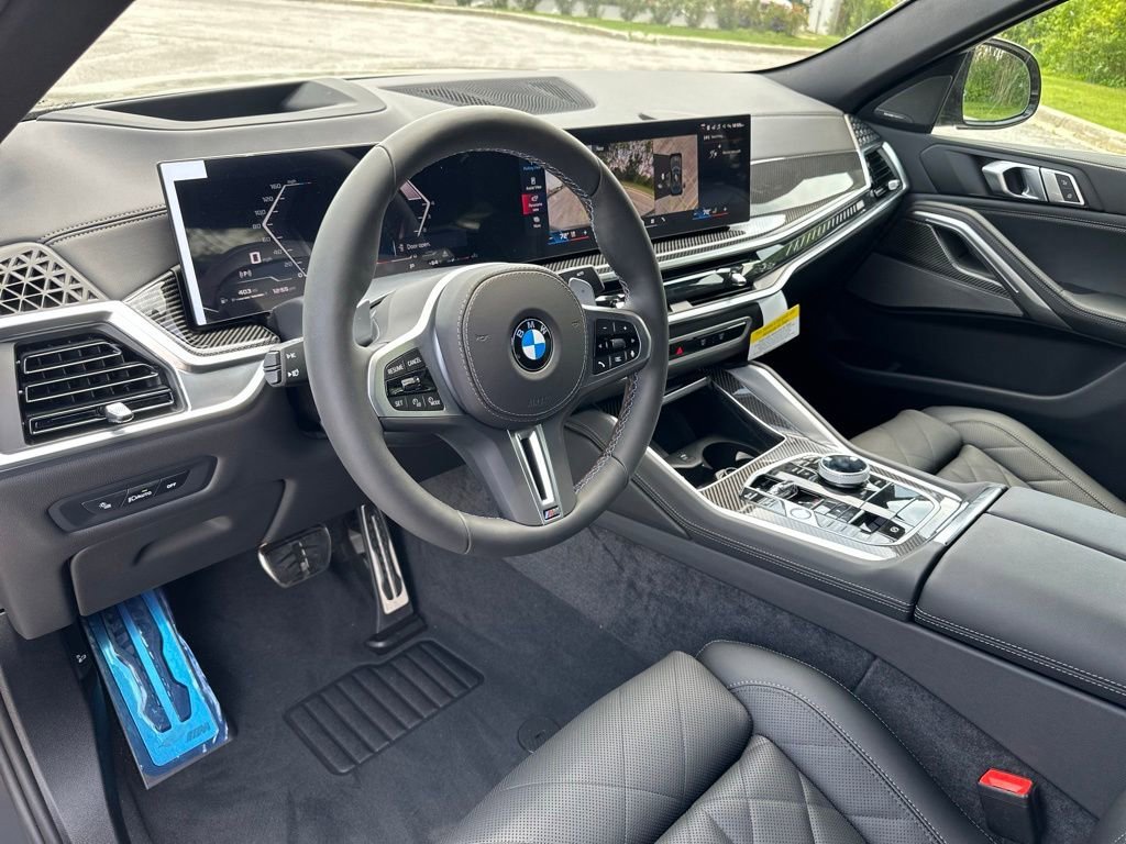 New 2027 Dravit Grey Metallic BMW M60i image 16
