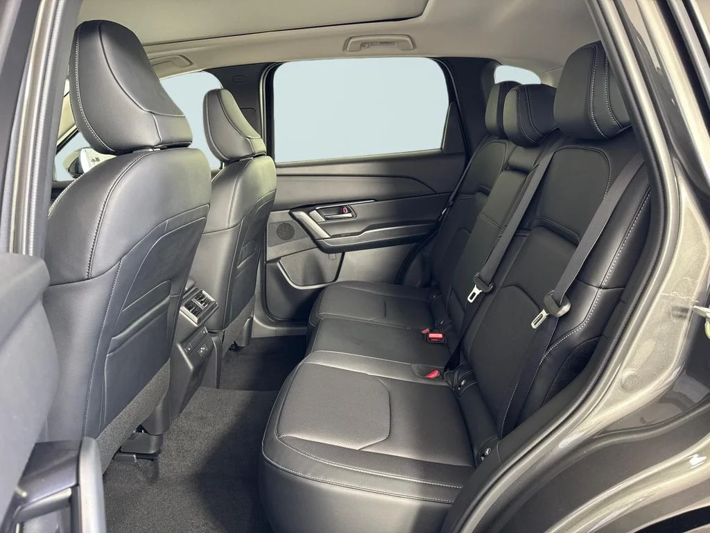 New 2026 Machine Gray Metallic Mazda 2.5 S Premium AWD image 13