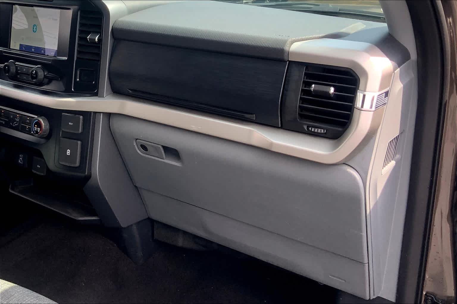 Used 2021 Stone Gray Metallic Ford XLT image 19