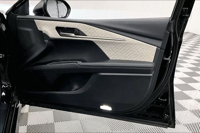 2025 Toyota Camry XLE - Photo 22
