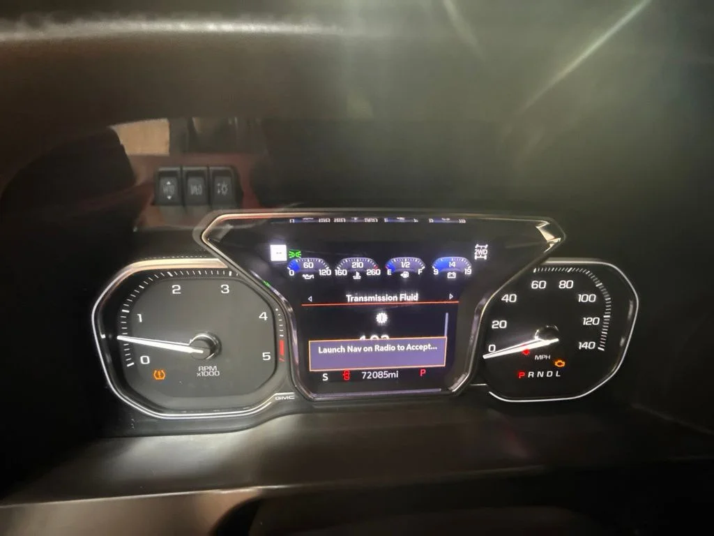 Used 2020 White Frost Tricoat GMC Denali image 24