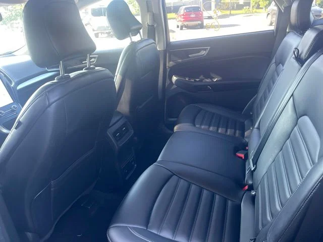 Used 2023 Black Ford SEL image 8