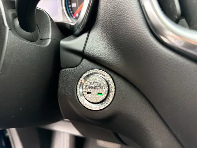 Used 2022 BLUE GLOW METALLIC Chevrolet LT image 8