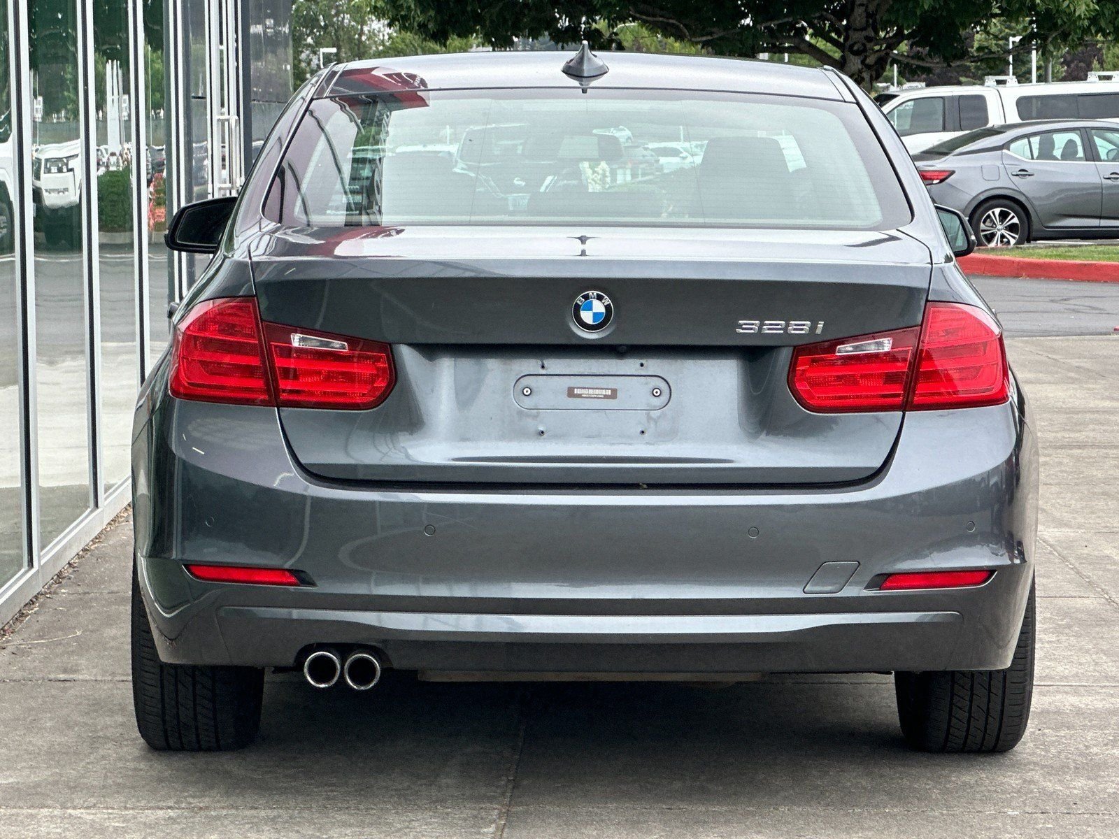 Used 2015 Mineral Gray Metallic BMW 328i image 3